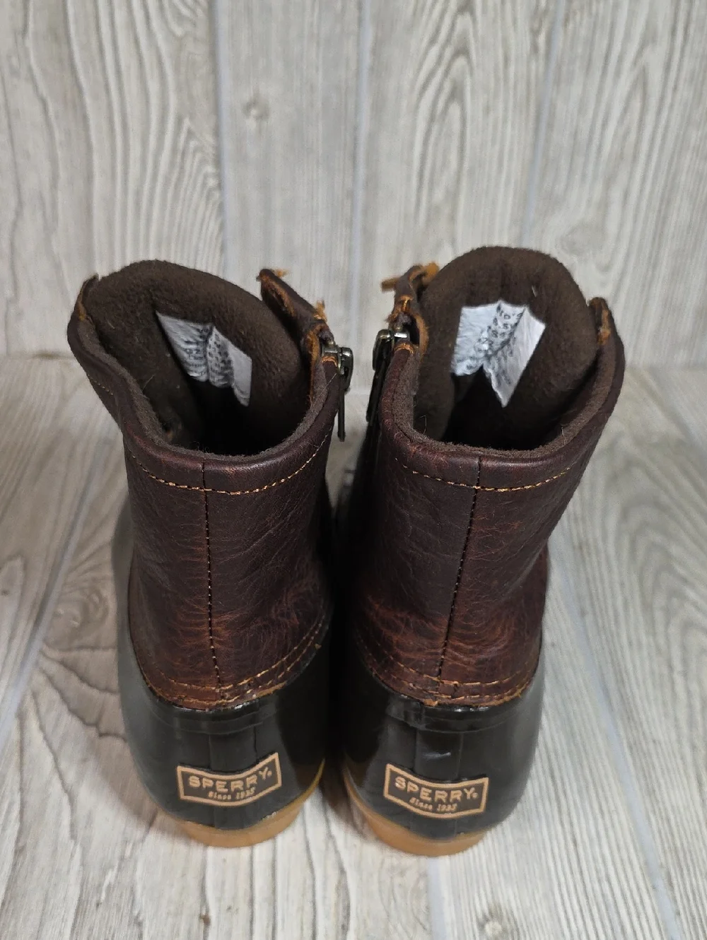Sperry Saltwater Dark Brown Leather Upper Duck Boots Womens Size 6.5W